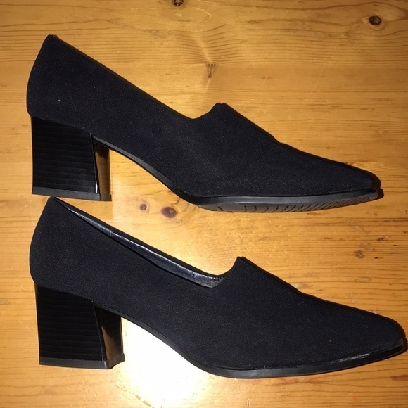 LizFlex Dark Brown Concord Heels 8 - Picture 2 of 8